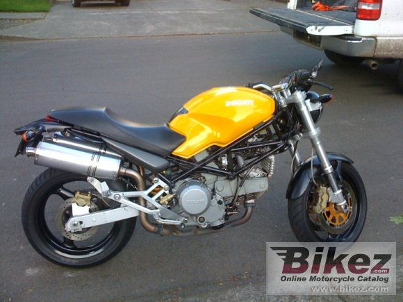 2001 ducati monster 750